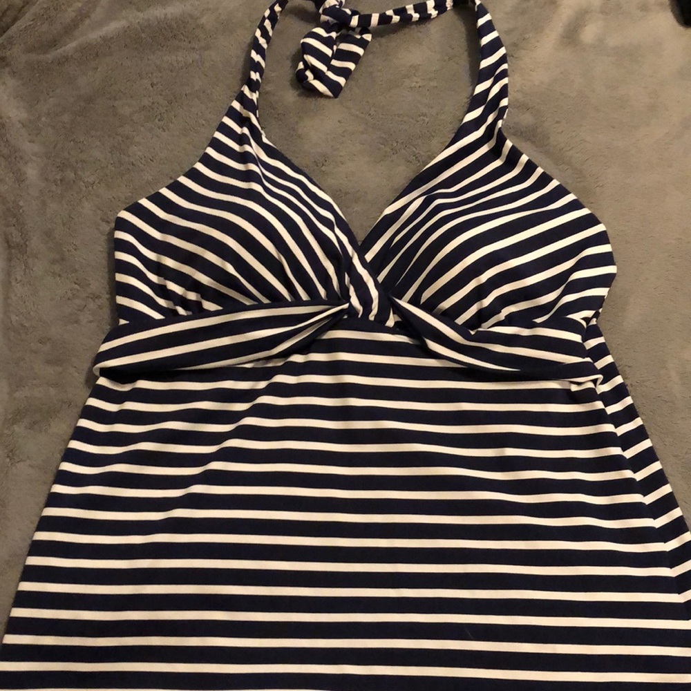 Lands end halter swim top